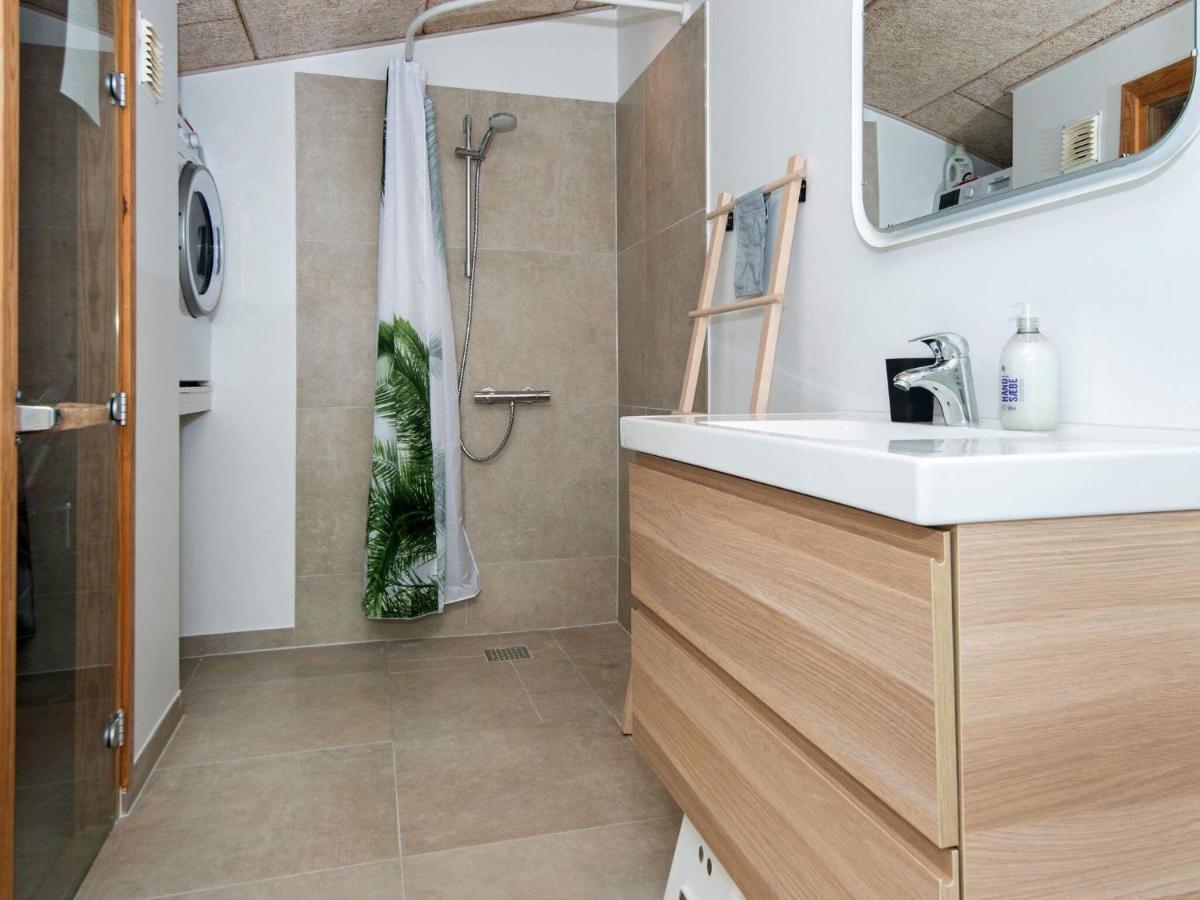 6 Person Holiday Home In Bjert Sonder Bjert Bilik gambar
